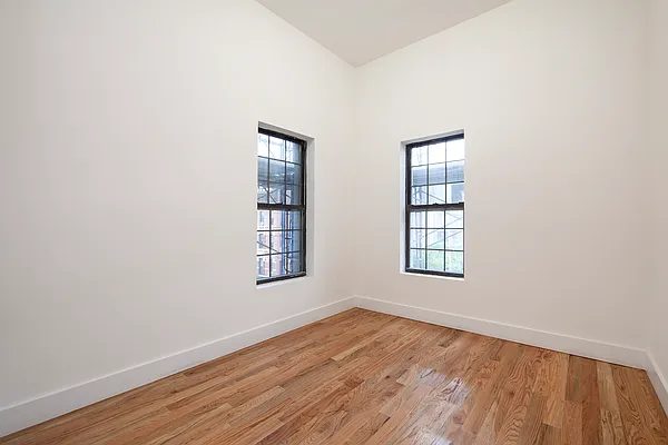 Rented by Compass | media 8