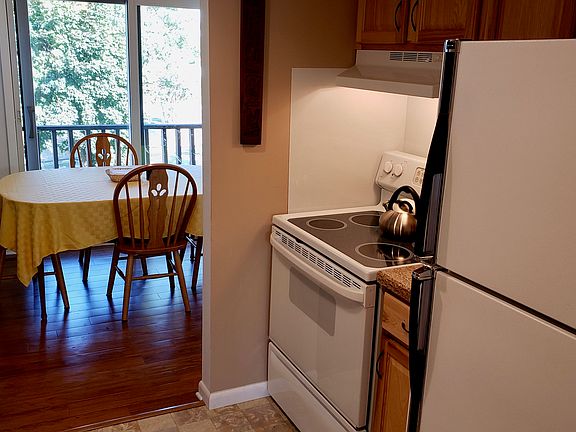 5th image of 2700 N Shore Dr Unit M27a