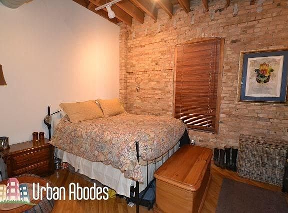 5th image of 2870 N Elston Ave #2
