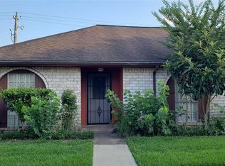 7449 Cook Rd, Houston, TX 77072