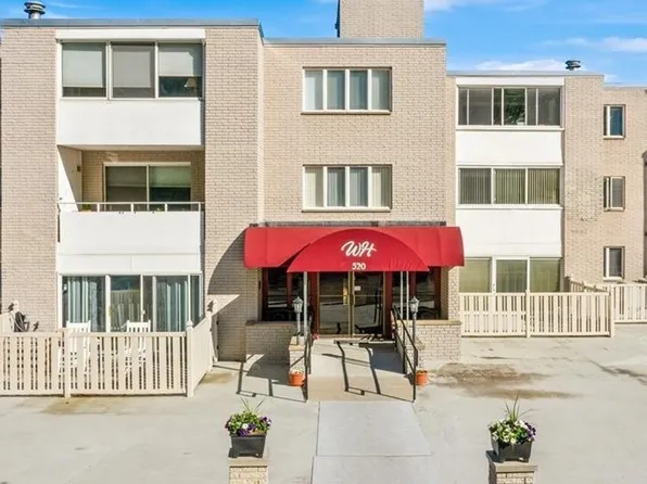 520 Meredith Ln APT 309, Cuyahoga Falls, OH 44223