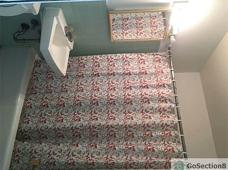 207 W Shelly Dr Thomasboro IL Zillow