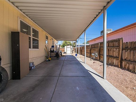 4th image of 6084 Yellowstone Ave