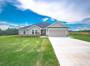 5518 Willow Way, Shawnee, OK 74804