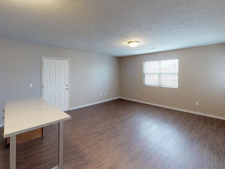 Prairie Heights Apartments — Photo 77