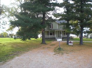 23701 Fleming St, Downs, IL 61736