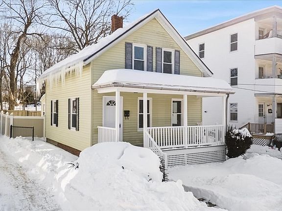 3rd image of 31 Webster St