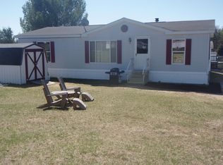 26 Herrick Ave, Mechanic Falls, ME 04256