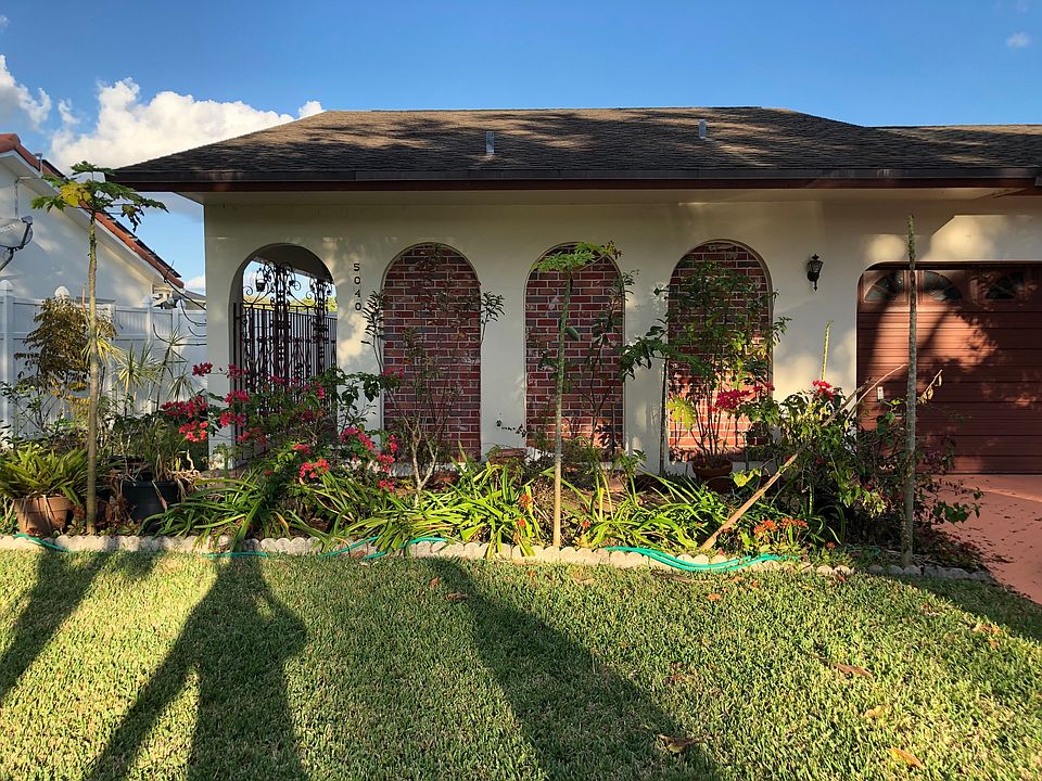 1st image of 5040 SW 87th Ter