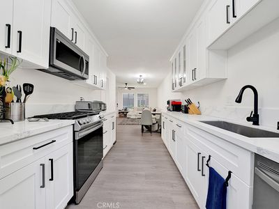 2334 Bunker Hill Way, Costa Mesa, CA, 92626