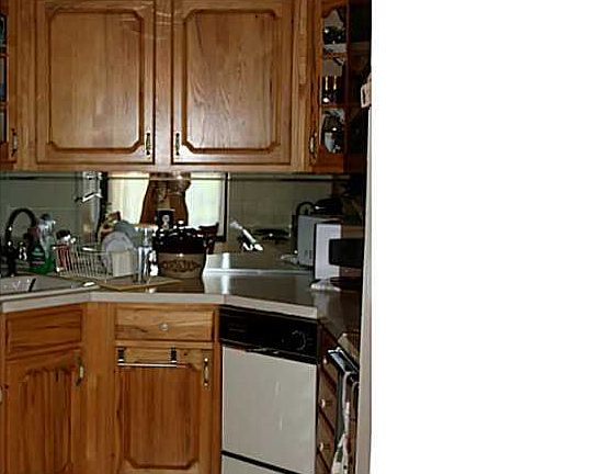 3rd image of 307 S Cayuga Rd