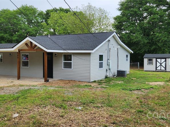 144 Brown Ln, Ellenboro, NC 28040