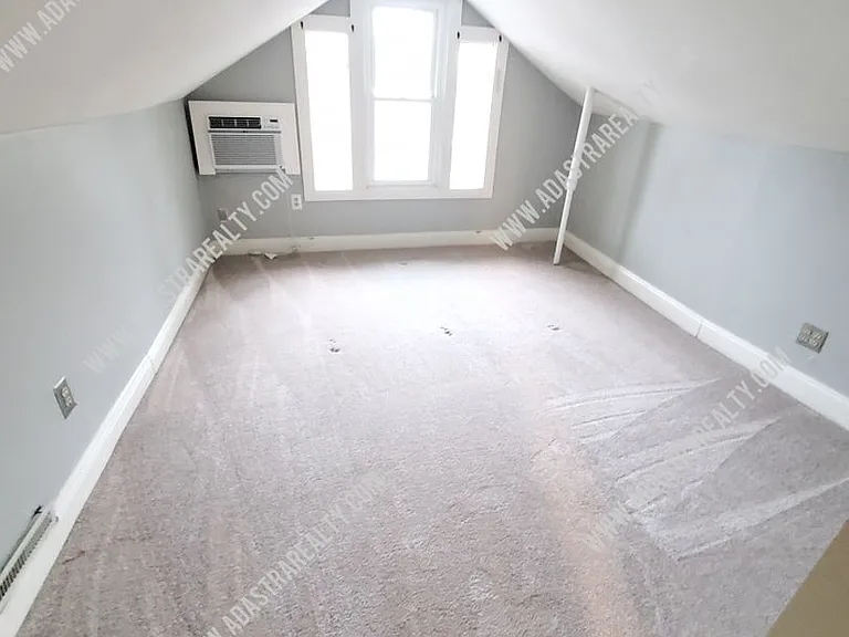 4521 Fairmount Ave — Photo 26