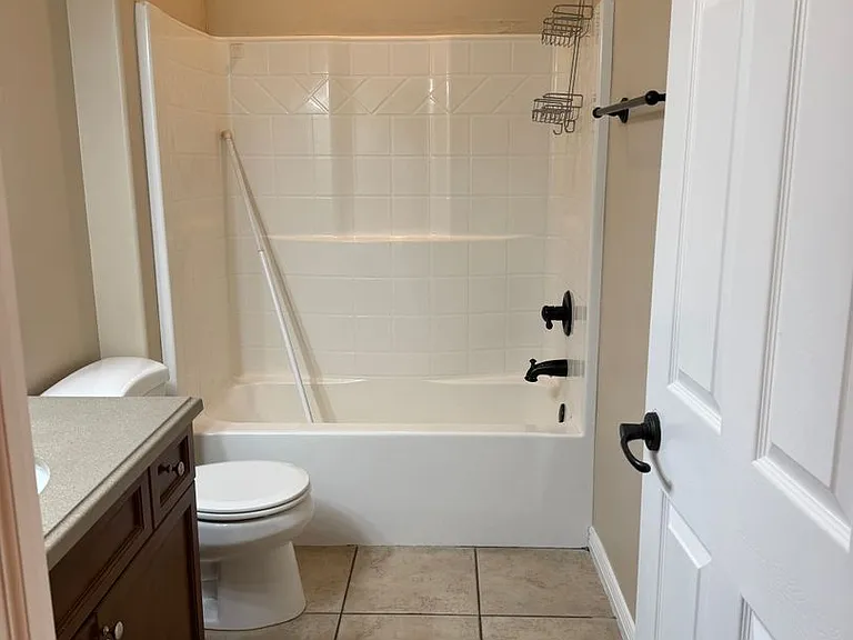 1177 Northfield Rd #18 — Photo 9