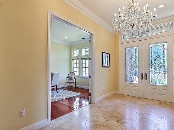 4th image of 13451 Ward Way