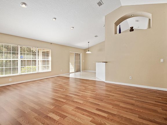 1628 SW 24th terr- 31