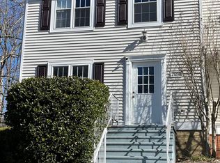 2898 Madeira Ct, Woodbridge, VA 22192