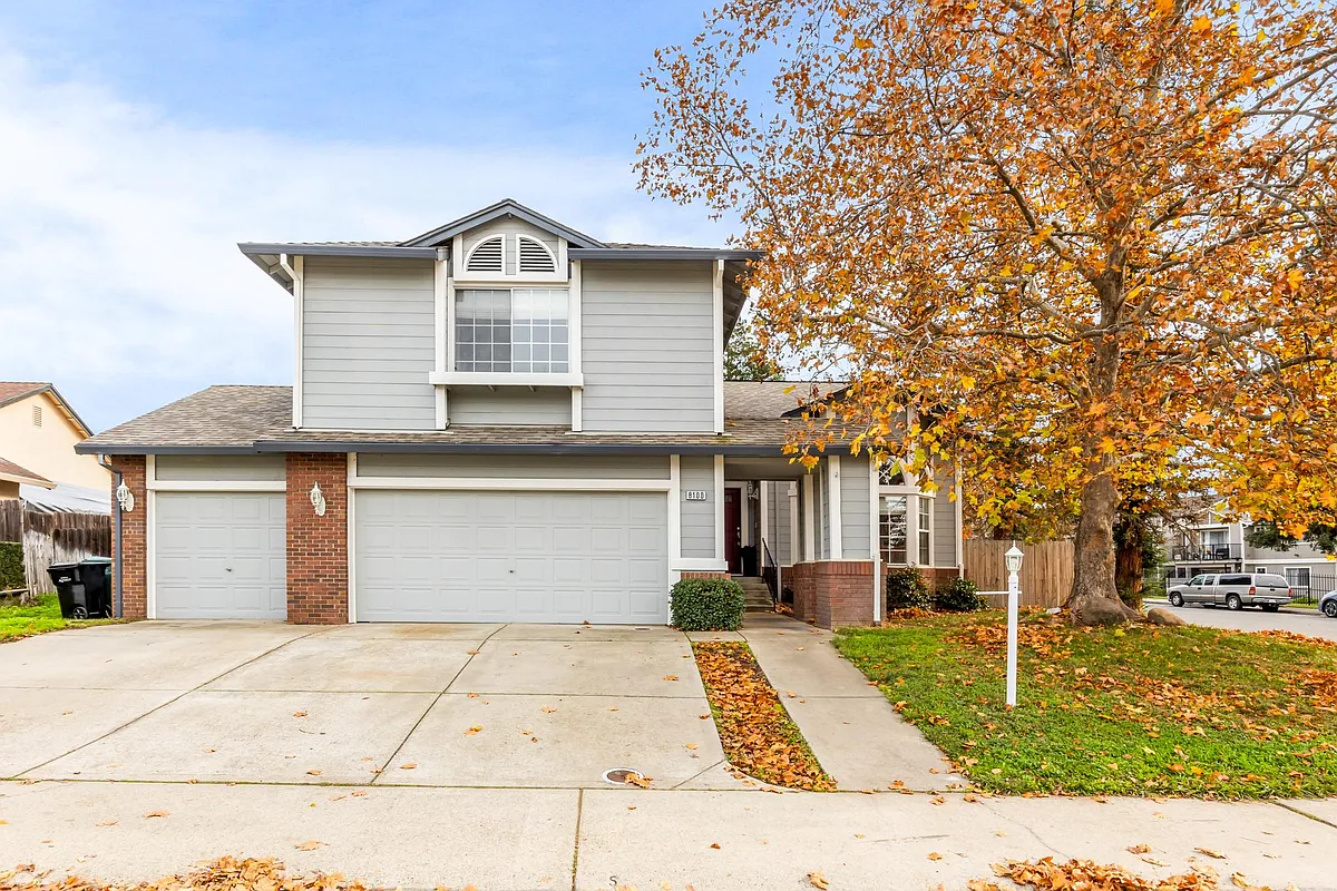 Building Photo - Bellsbrae Dr
