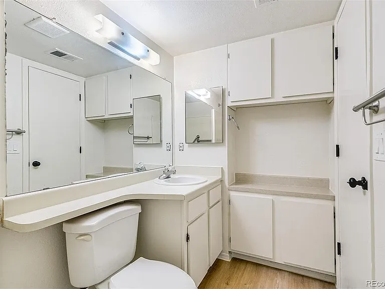 1820 Newland Ct #313 — Photo 16