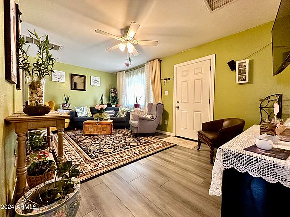 2nd image of 2241 E PUEBLO Avenue