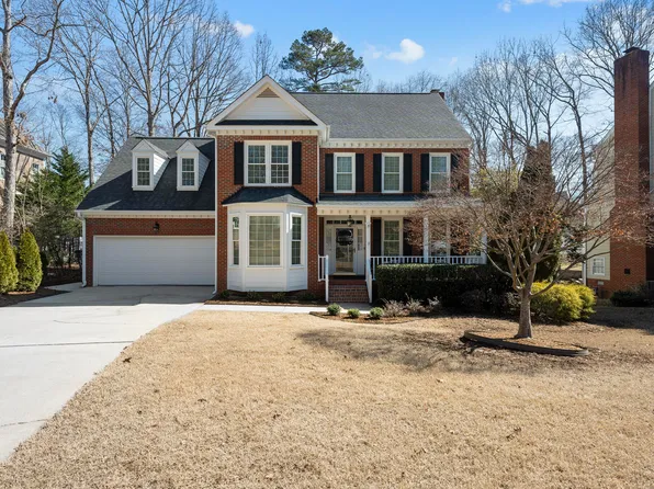 107 White Sands Dr, Cary, NC 27513