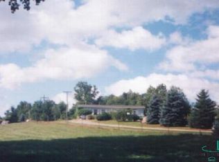 5130 S Mill Rd, Dryden, MI 48428
