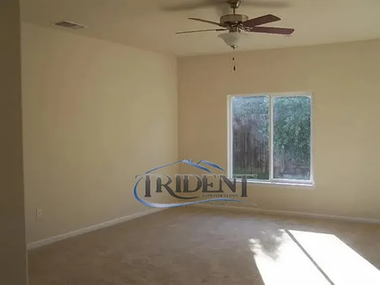 2092 Moss Glen Loop — Photo 7