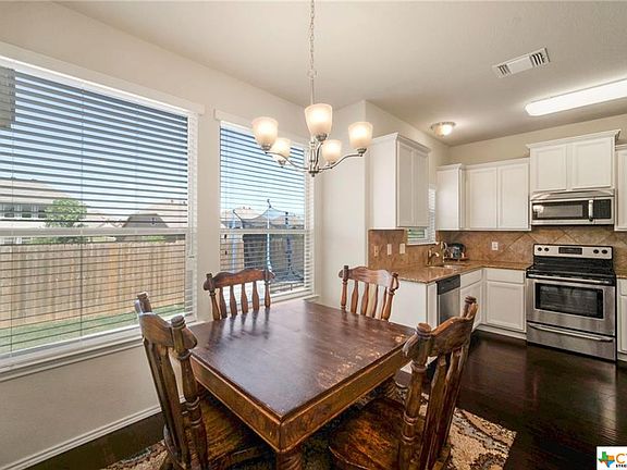 5th image of 1217 Briscoe Ct