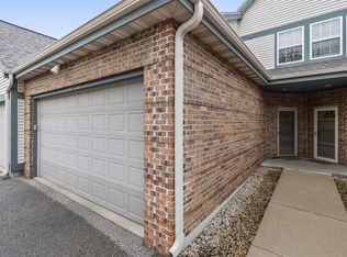 3146 Dorchester Way APT 4, Madison, WI 53719