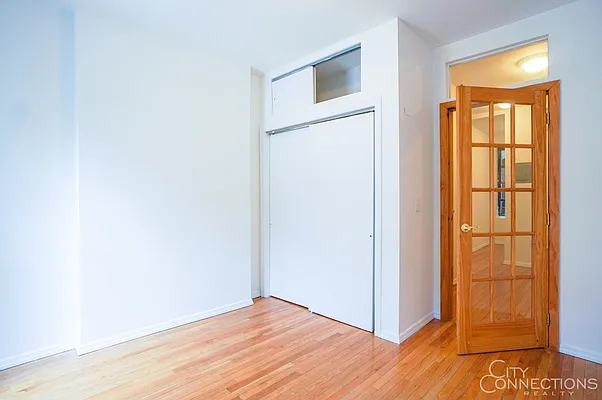 Rented by City Connections Realty | media 11