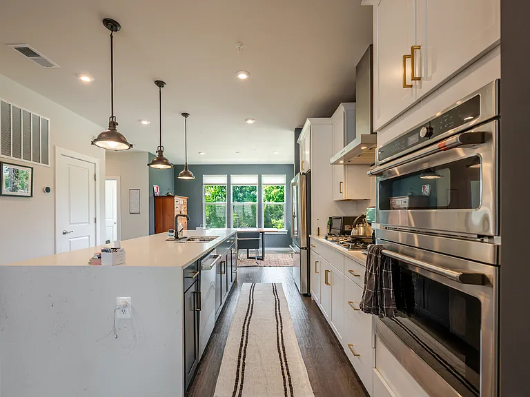2513 River Terrace Rd — Photo 11