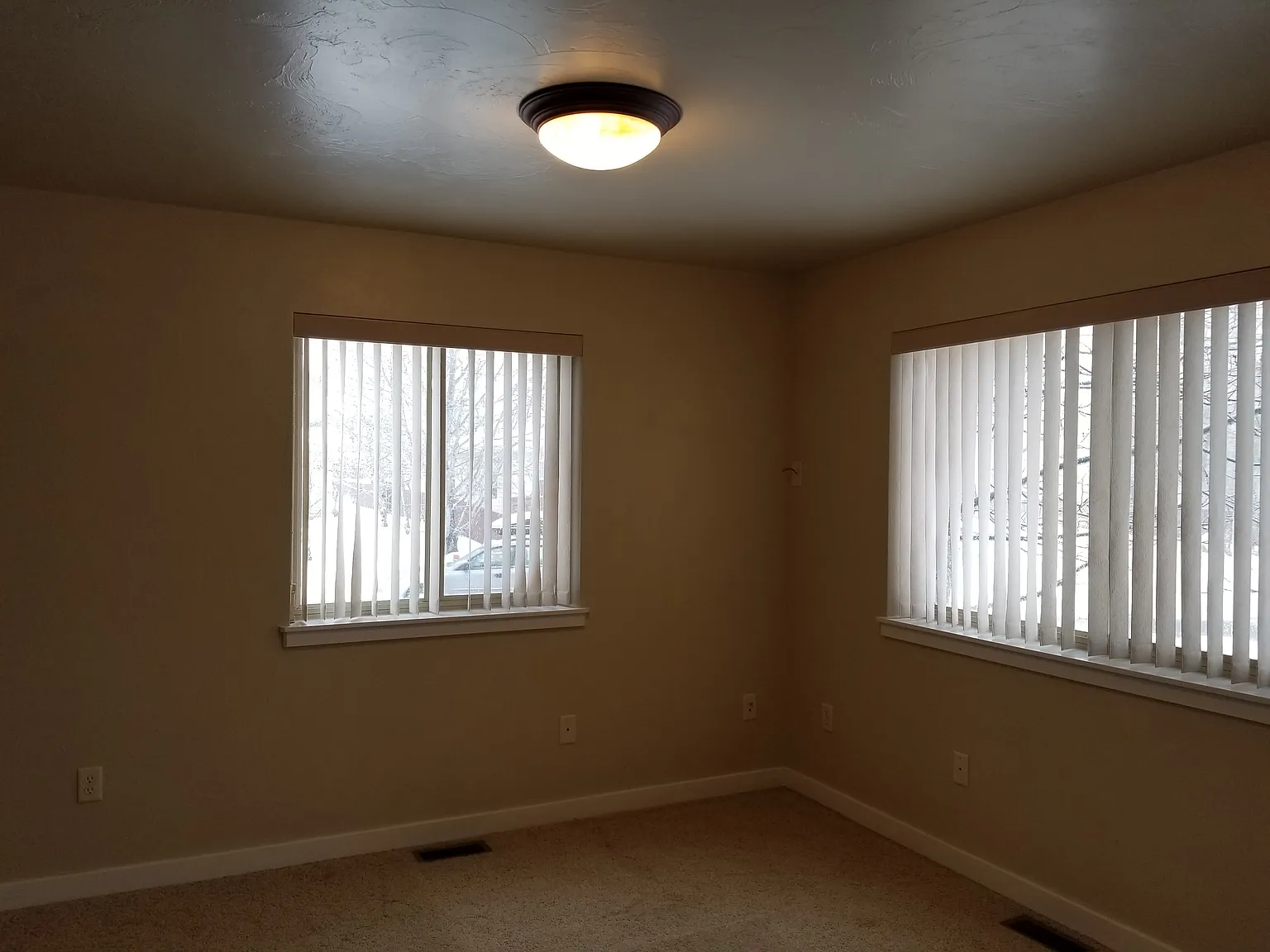 3 bed, 2.5 bath, 1500 sqft, $2,400 — Photo 4