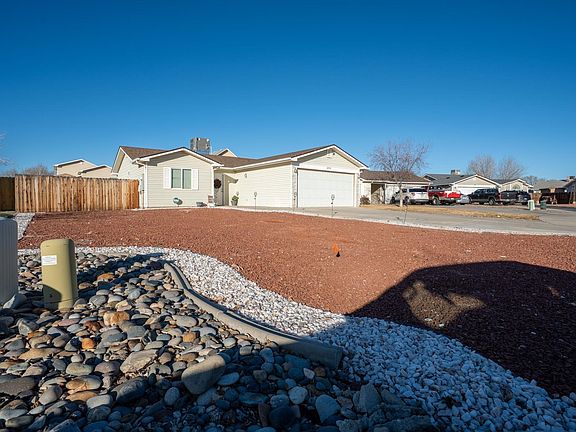 3rd image of 459 Duffy Dr