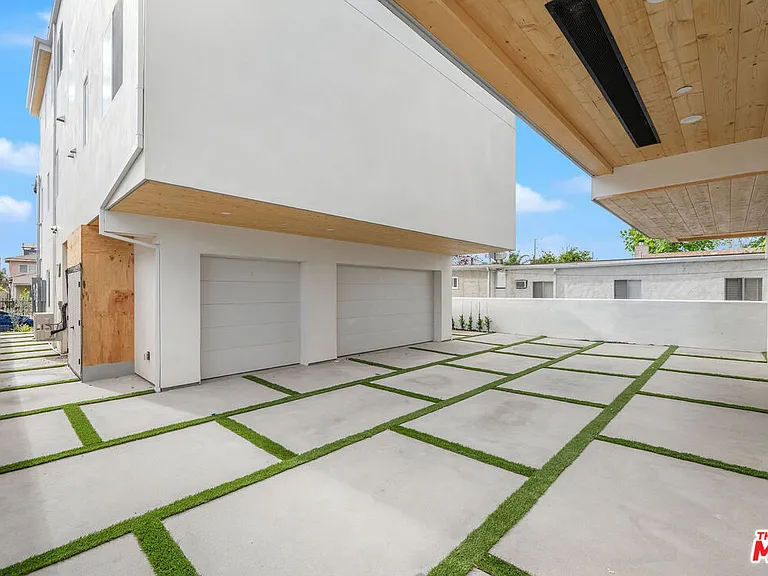 5246 Auckland Ave — Photo 19