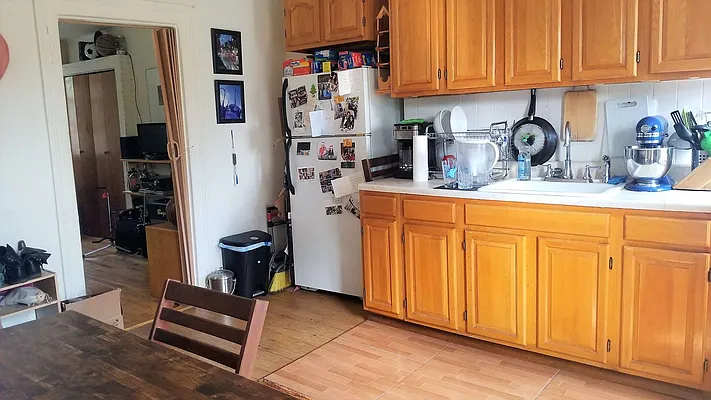 Rented by ZealEstate Group Inc | media 6