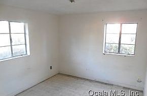 5th image of 2709 NW 1st Ave