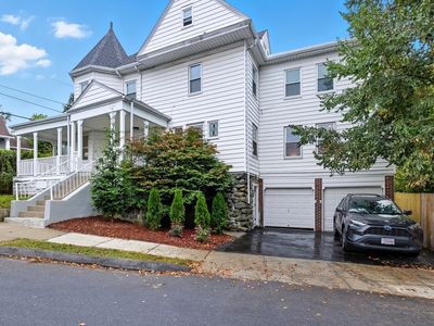 2 Bartlett Ave Floor 1, Belmont, MA, 02478