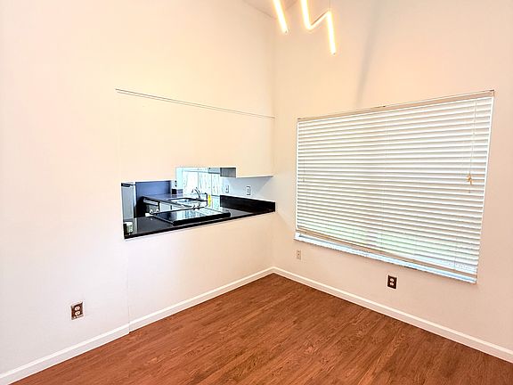 5th image of 2128 Churchill Downs Cir