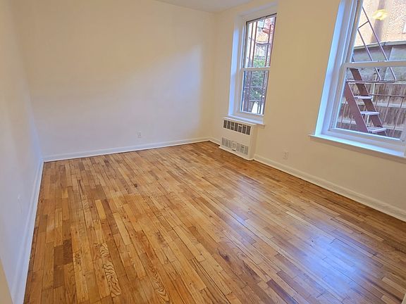 3rd image of 3427 74th St APT 1D