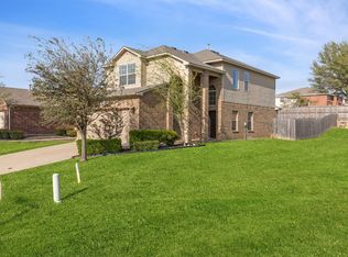 5008 Britton Ridge Ln, Fort Worth, TX 76179