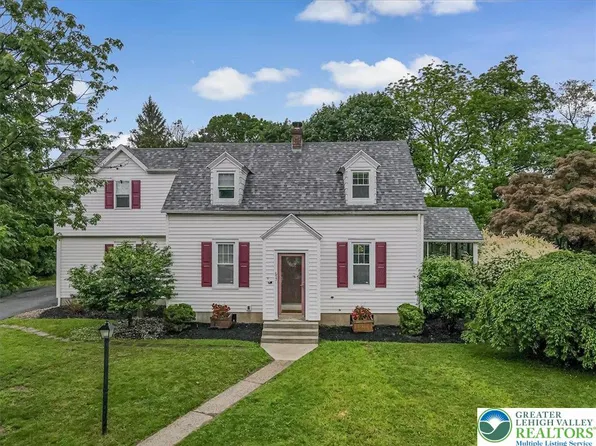 657 Beverly Dr, Allentown, PA 18104