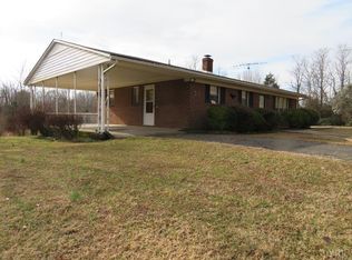 9913 Callands Rd, Chatham, VA 24531