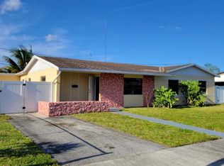 65 NE 214th St, Miami Gardens, FL 33179