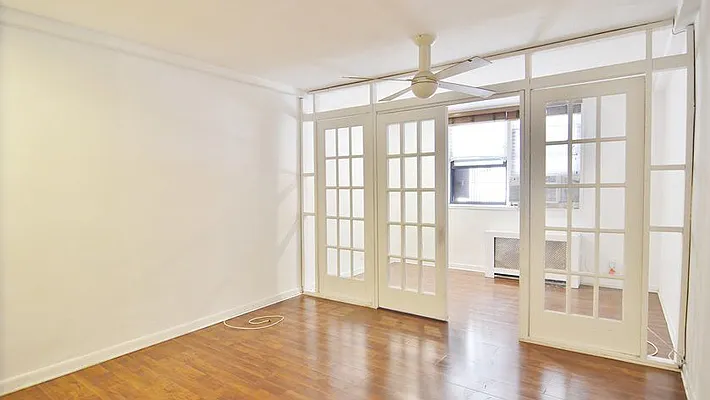 Rented by Park Property Advisors | media 19