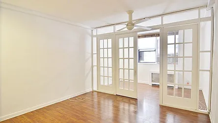 Rented by Park Property Advisors