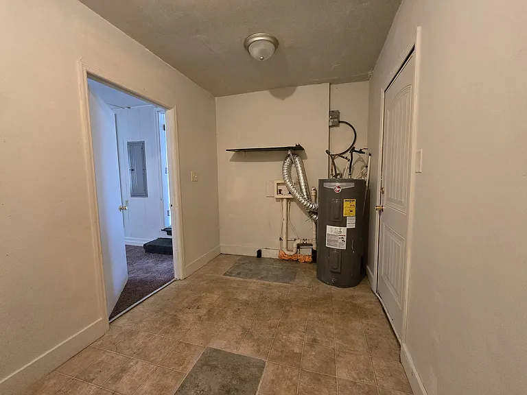 3257 Ohara Dr N — Photo 19