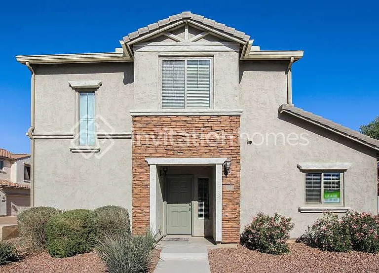 1922 W Faria Ln — Photo 1