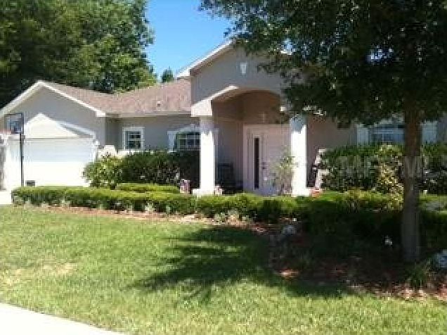 1st image of 616 Cypress Oak Cir