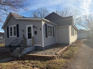 209 8th Ave, Mendota, IL 61342