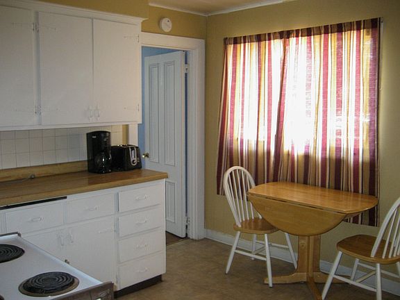 3rd image of 126 W Wabasha St APT 3